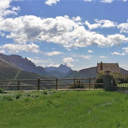 Casa Rural "Las Eras" Vio Екстериор снимка